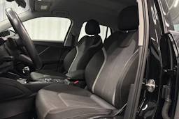 musta Audi Q2 2021 kuva 16.