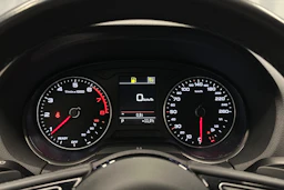 musta Audi Q2 2021 kuva 22.