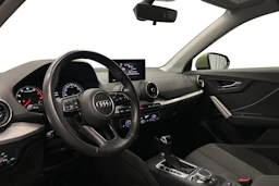 vihreä Audi Q2 2021 kuva 8.