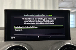 vihreä Audi Q2 2021 kuva 23.