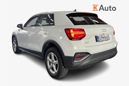 valkoinen Audi Q2 2021 kuva 2.
