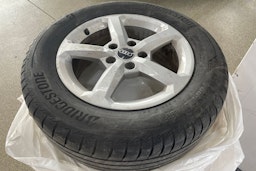 valkoinen Audi Q2 2021 kuva 10.