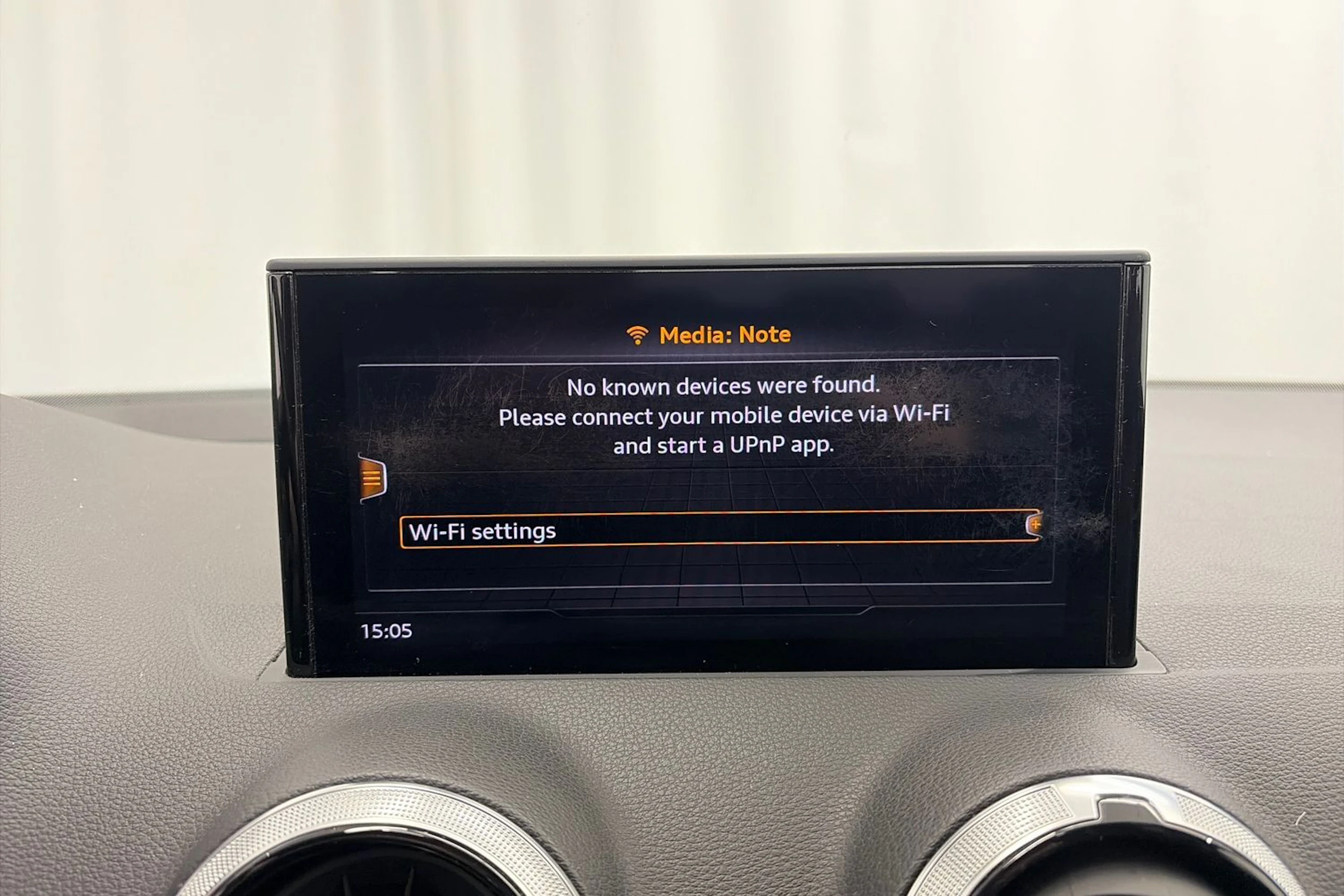 musta Audi Q2 2021 kuva 21.