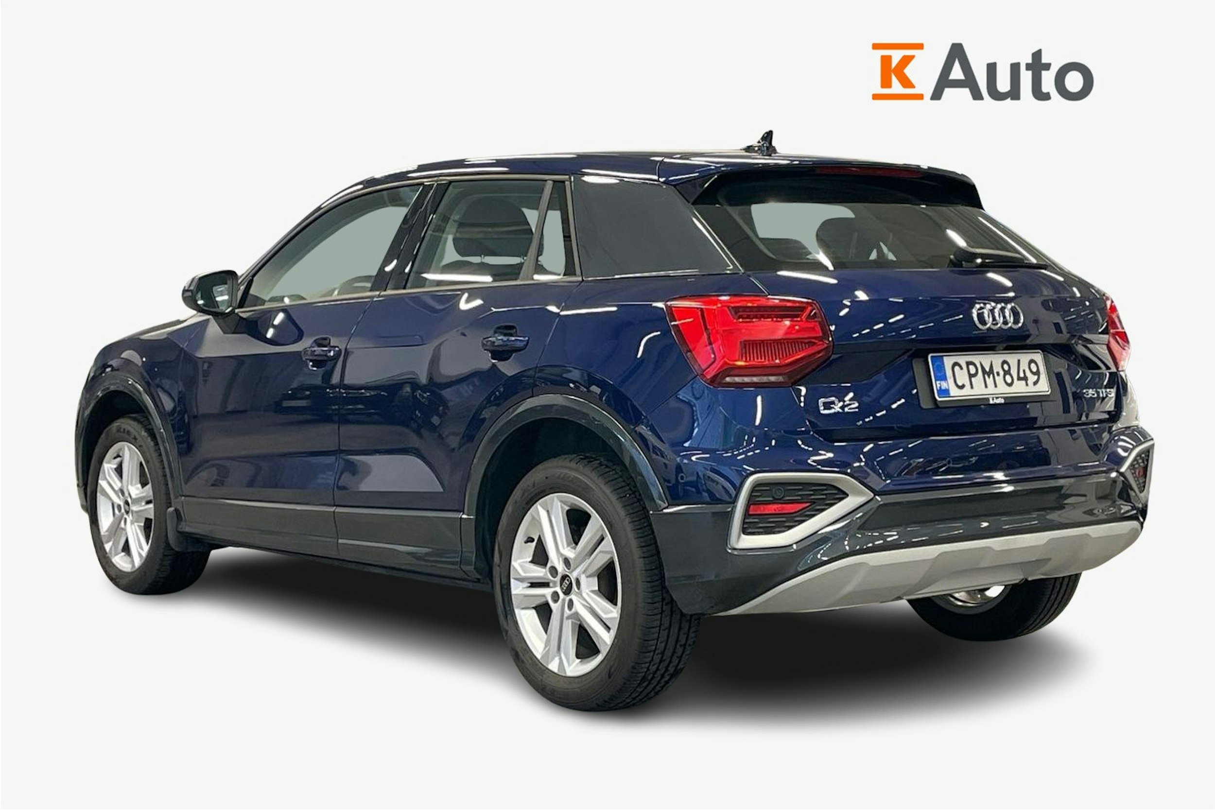met. sininen Audi Q2 2021 kuva 2.