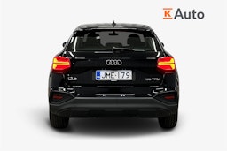 musta Audi Q2 2021 kuva 3.