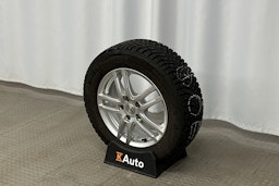 musta Audi Q2 2021 kuva 13.