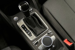 musta Audi Q2 2021 kuva 20.