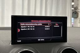 musta Audi Q2 2021 kuva 25.