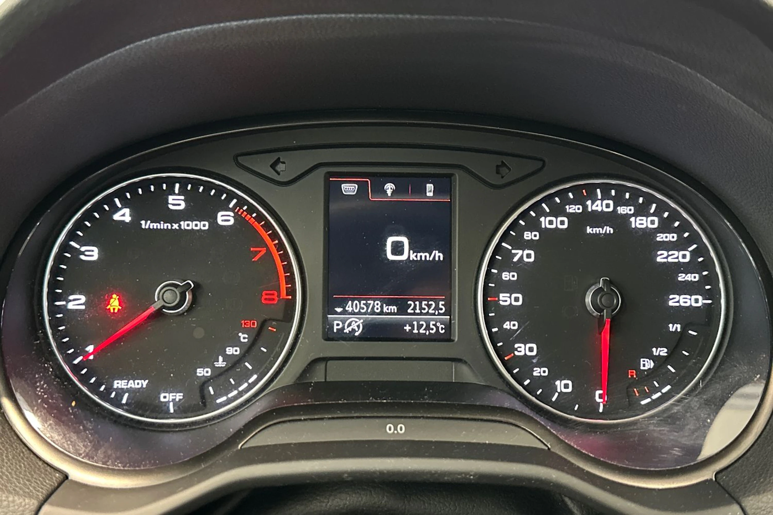 valkoinen Audi Q2 2021 kuva 20.