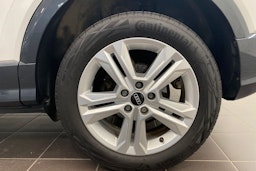 valkoinen Audi Q2 2021 kuva 13.