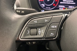 valkoinen Audi Q2 2021 kuva 16.