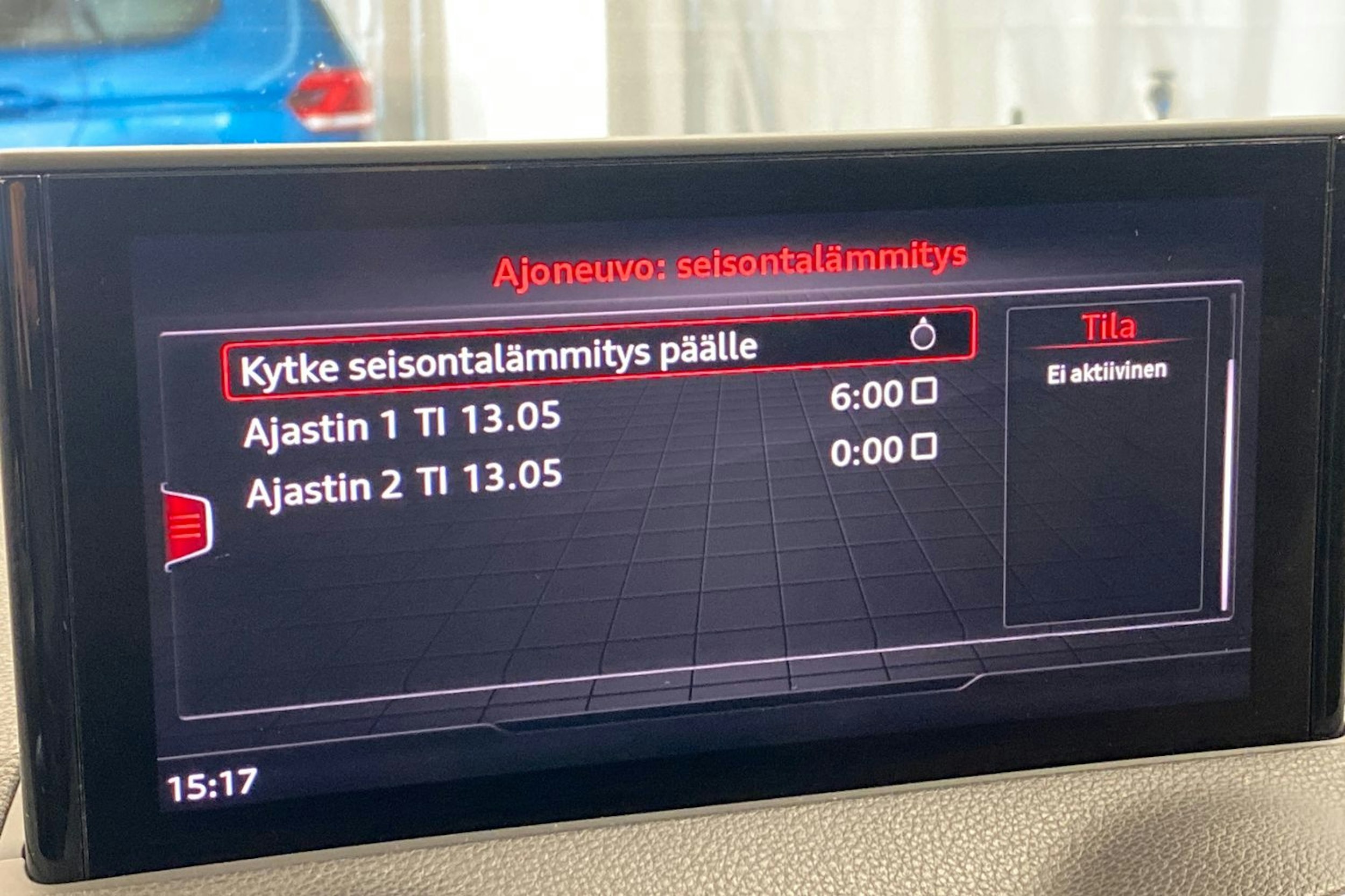 valkoinen Audi Q2 2021 kuva 19.