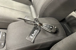 musta Audi Q2 2022 kuva 24.