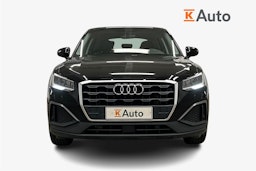 musta Audi Q2 2022 kuva 5.