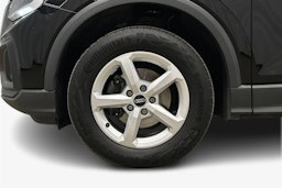 musta Audi Q2 2022 kuva 26.