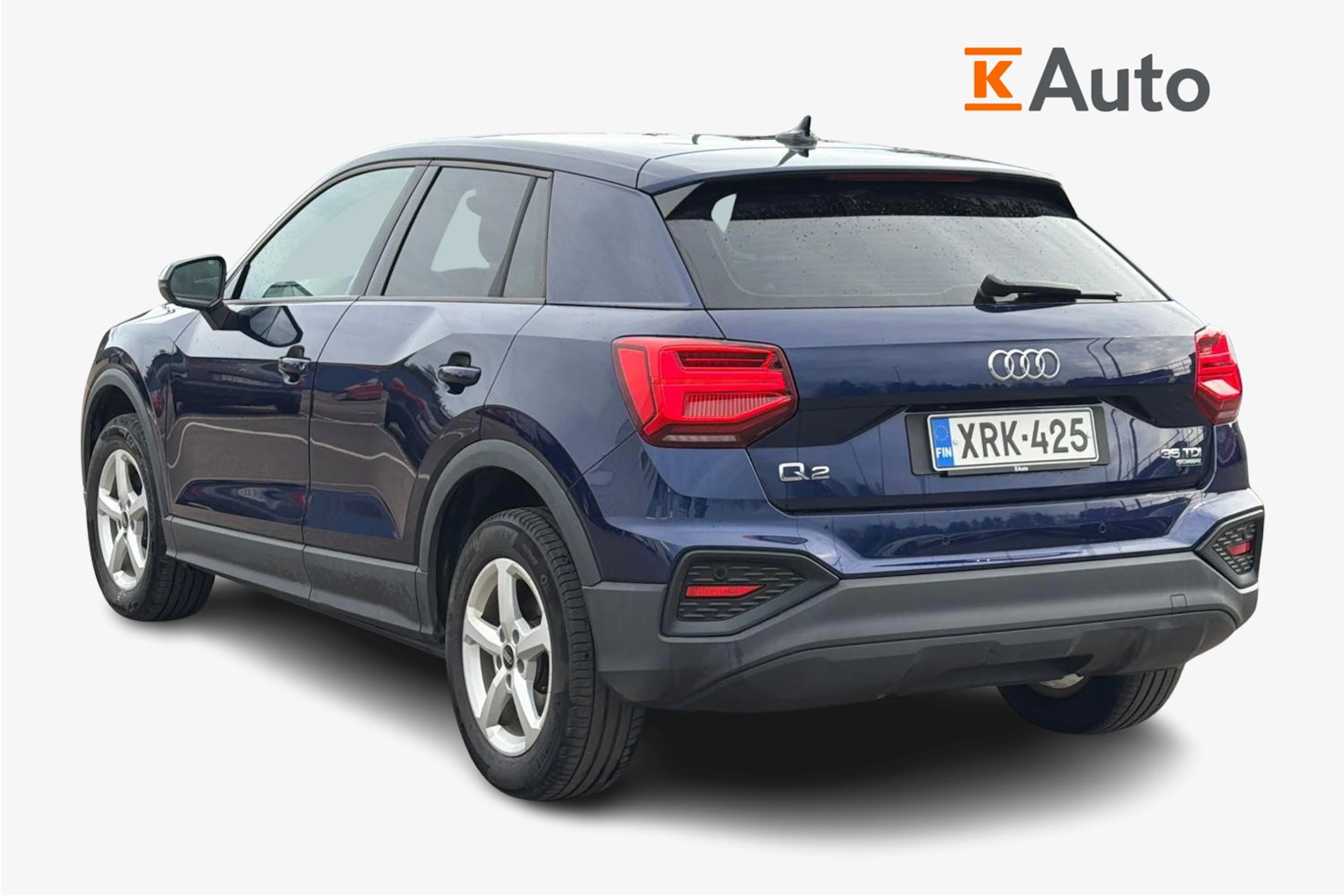 sininen Audi Q2 2022 kuva 2.