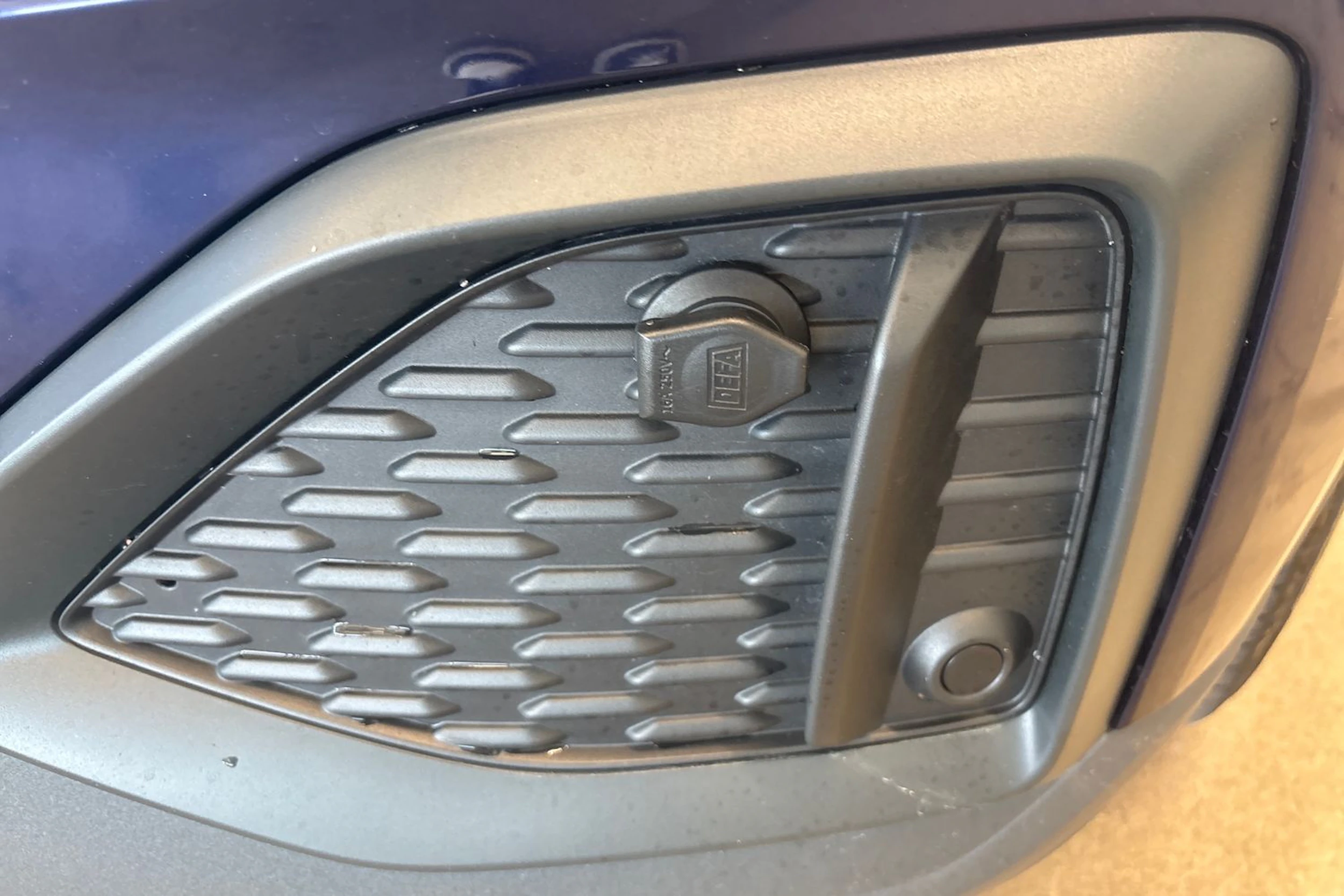 sininen Audi Q2 2022 kuva 33.