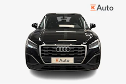 musta Audi Q2 2023 kuva 5.