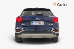 Sininen Audi Q2 2023 kuva 3.