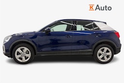 Sininen Audi Q2 2023 kuva 6.