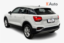 valkoinen Audi Q2 2024 kuva 3.
