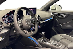 valkoinen Audi Q2 2024 kuva 8.