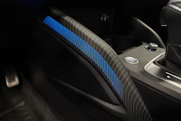 valkoinen Audi Q2 2024 kuva 35.