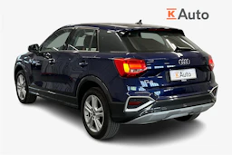 sininen Audi Q2 2024 kuva 2.