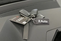 musta Audi Q2 2024 kuva 25.