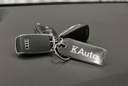 sininen Audi Q2 2024 kuva 28.