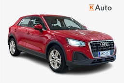 punainen Audi Q2 2024 kuva 1.