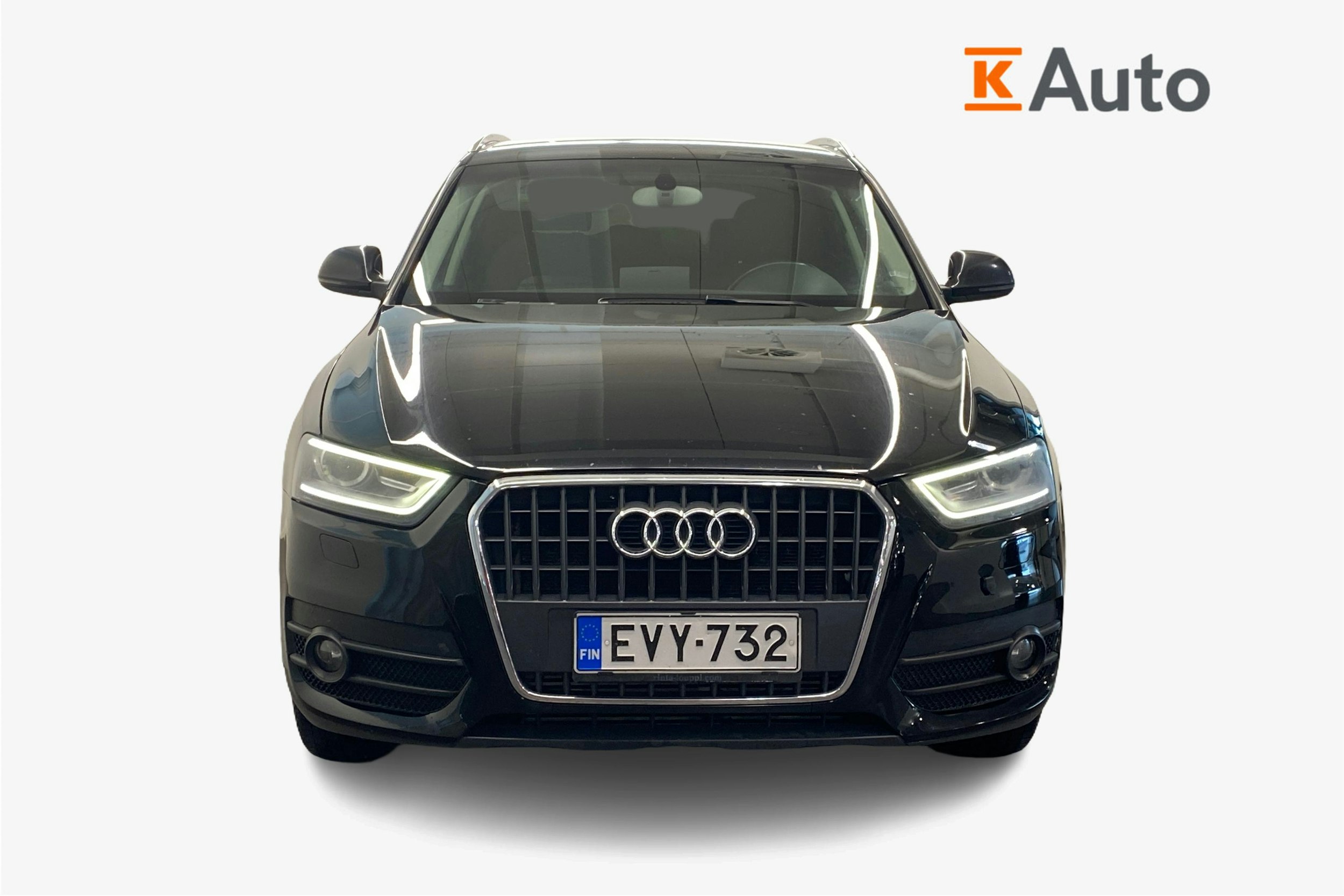 Musta Audi Q3 2012 kuva 4.