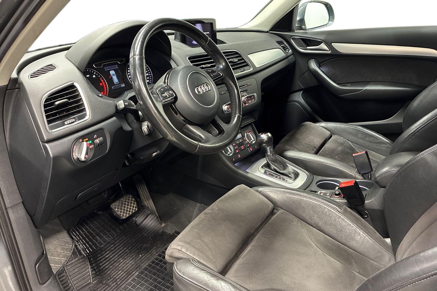 Audi Q3 2012, kuva 6/28