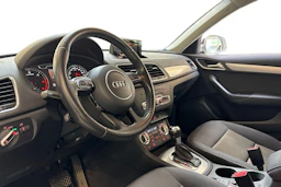 Valkoinen Audi Q3 2012 kuva 3.