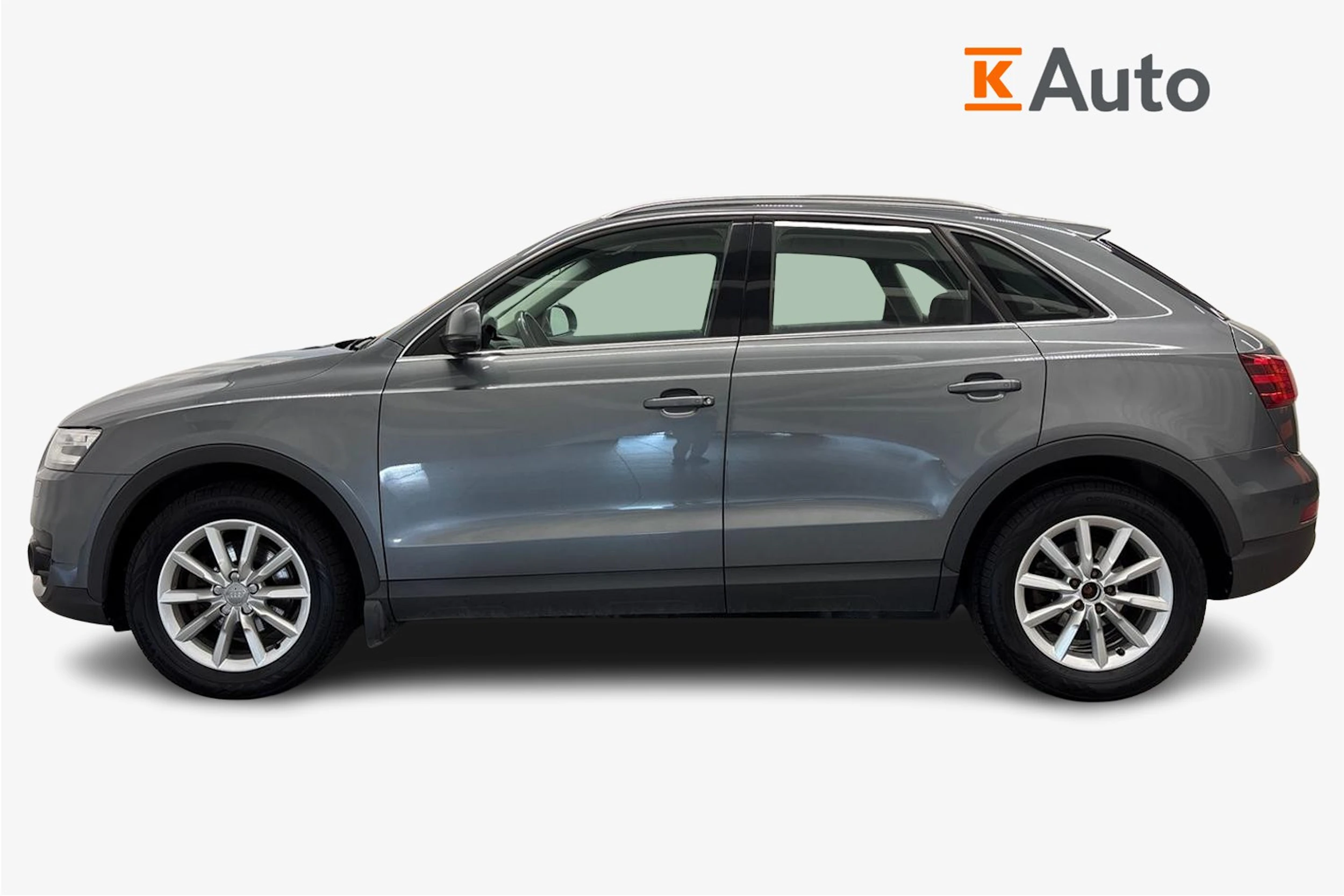 harmaa Audi Q3 2012 kuva 5.