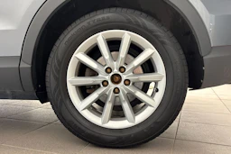harmaa Audi Q3 2012 kuva 10.