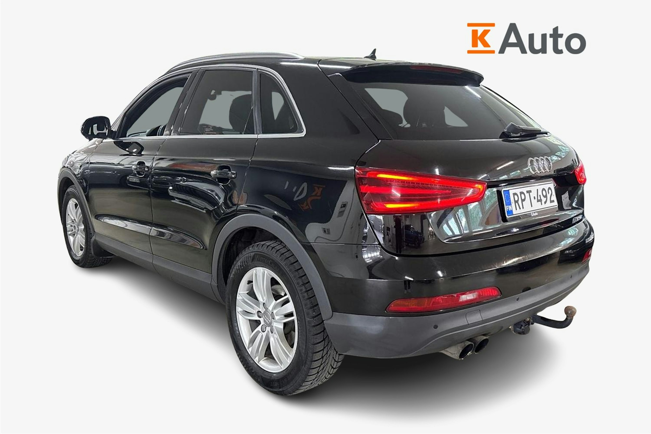 musta Audi Q3 2012 kuva 2.