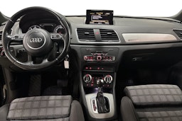 musta Audi Q3 2012 kuva 9.