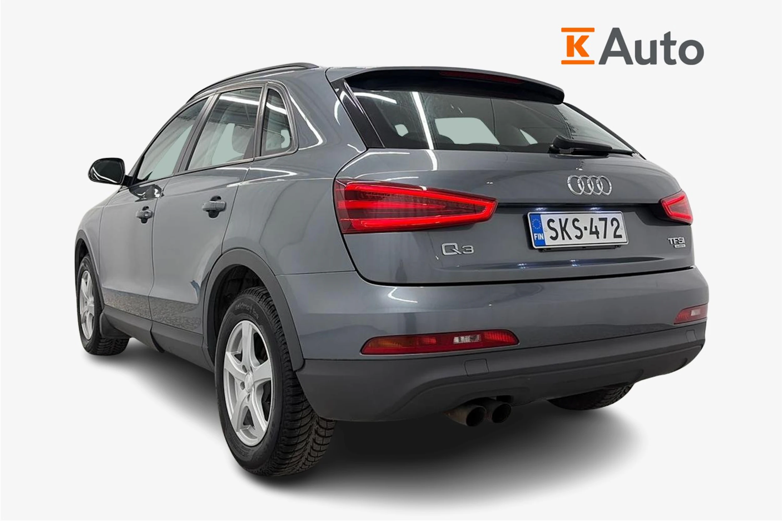 Harmaa Audi Q3 2012 kuva 2.