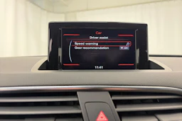 Harmaa Audi Q3 2012 kuva 15.