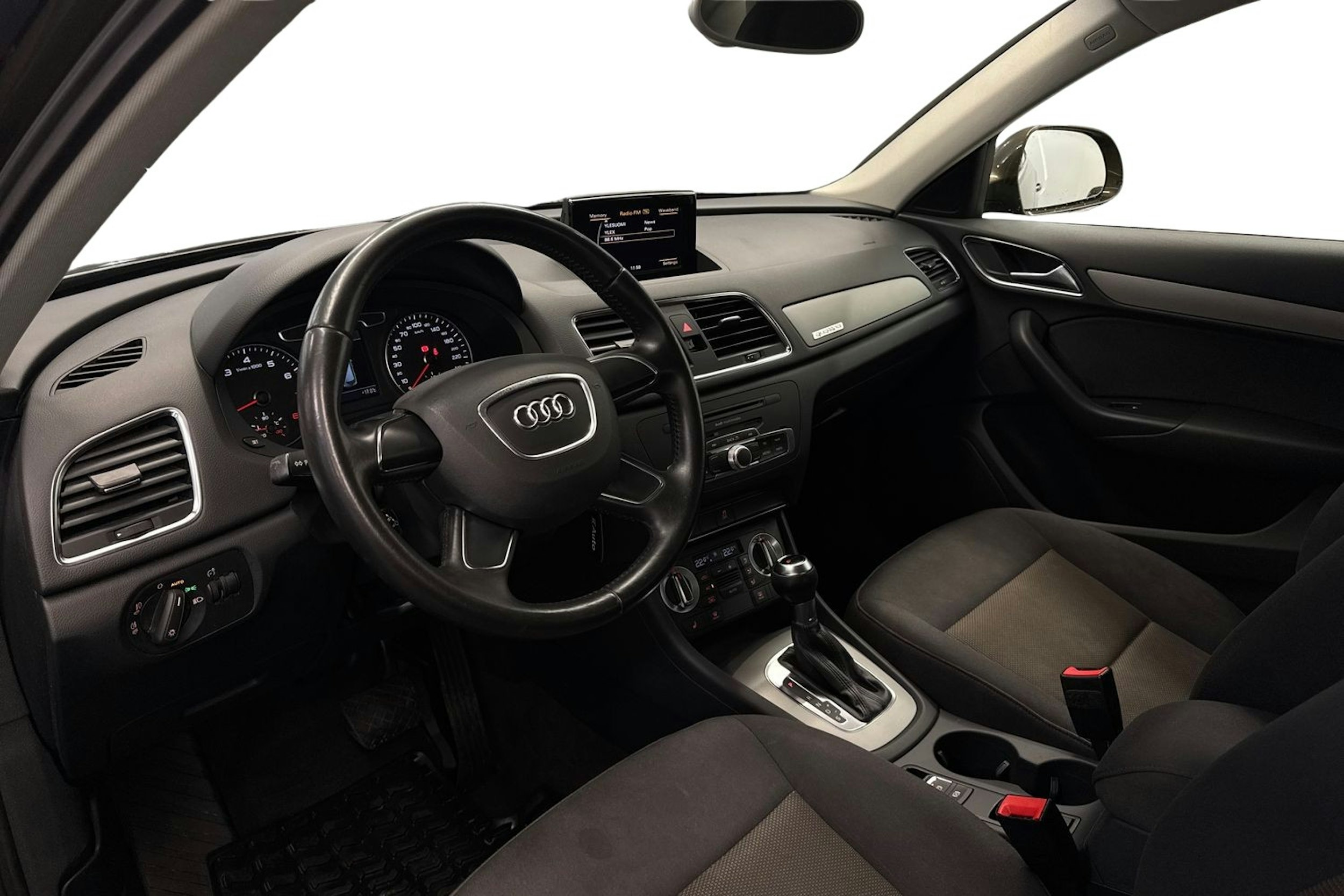 met. ruskea (beige) Audi Q3 2012 kuva 7.