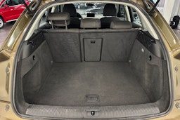 met. ruskea (beige) Audi Q3 2012 kuva 14.