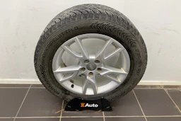 musta Audi Q3 2013 kuva 11.