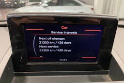 musta Audi Q3 2013 kuva 27.