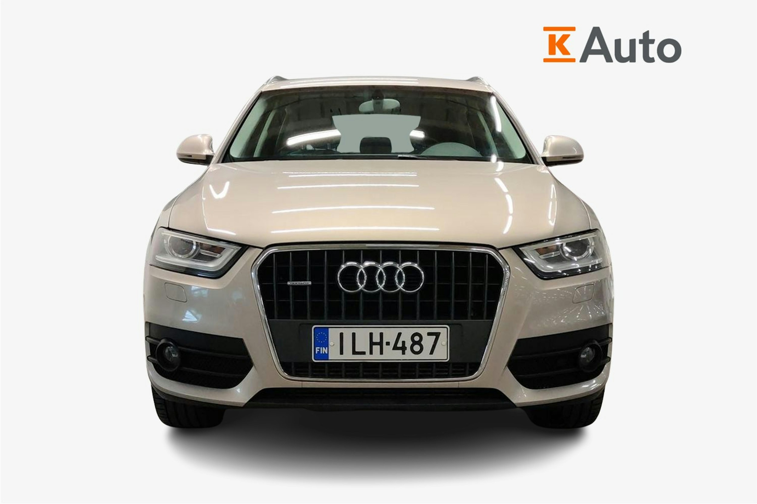 ruskea (beige) Audi Q3 2013 kuva 5.