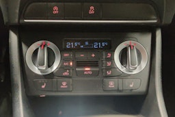 ruskea (beige) Audi Q3 2013 kuva 18.