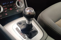 ruskea (beige) Audi Q3 2013 kuva 19.