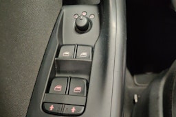 ruskea (beige) Audi Q3 2013 kuva 21.