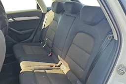 valkoinen Audi Q3 2014 kuva 8.