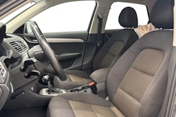 harmaa Audi Q3 2014 kuva 9.